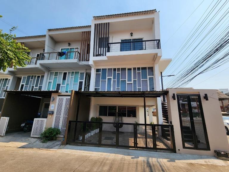 Boxsoon nimman 7 # 4beds 4bahts - Bed and Breakfast Chiang Mai