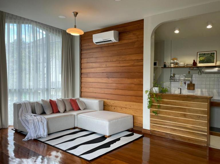 Baan Jai Klang (บ้านใจกลาง) - Bed and Breakfast Chiang Rai