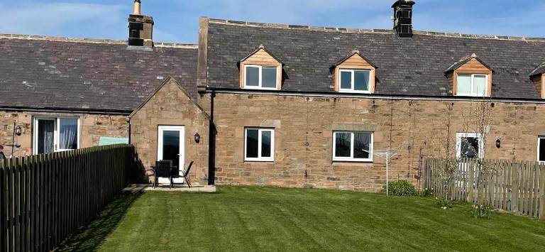 Cottage - Sleeps 6 - Garden - Parking - B&B Wooler