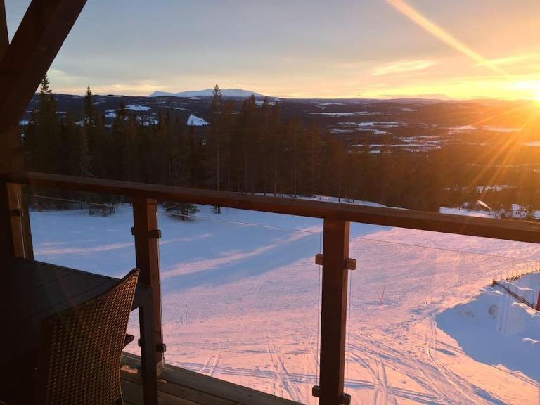 Björnrike Vemdalen. Mitt i backen - B&B Vemdalen