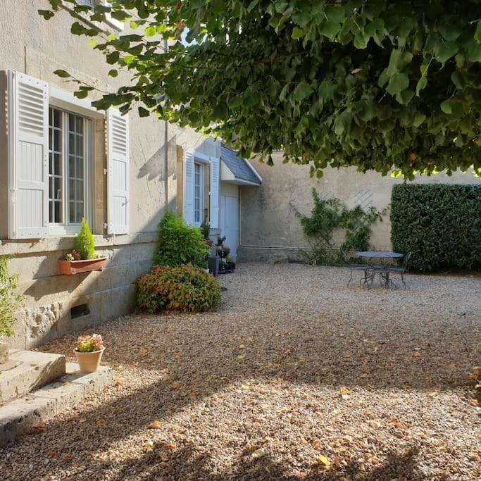 Maison en bord de Loire - Chambres d'hôtes Bou