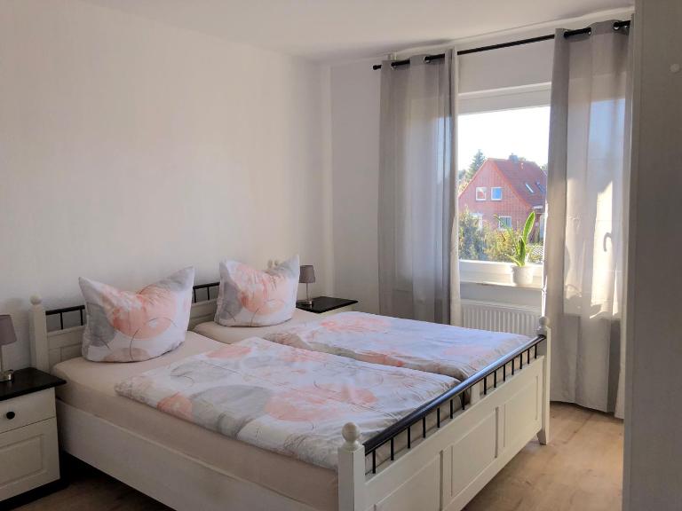 Lotus 5 - B&B Cuxhaven