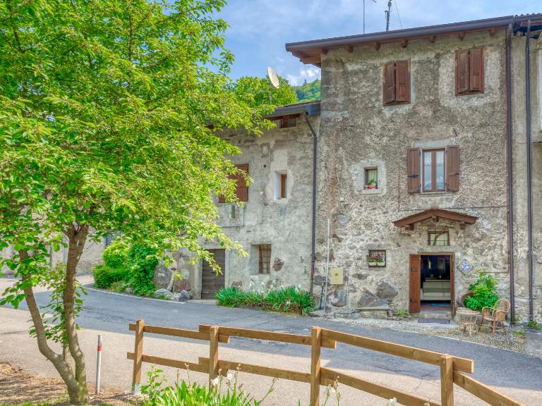 Maison Enchantée - B&B Capo di Ponte