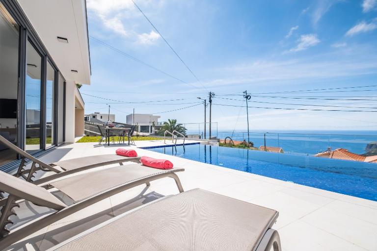 Villa Plumeria - Chambres d'hôtes Arco da Calheta