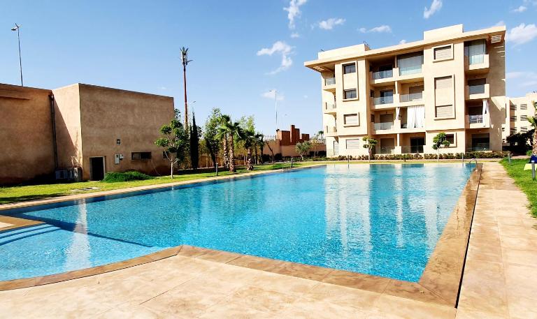 COSY APPART avec 2 piscines, 2 CH, 2 SDB Marrakech - Bed and Breakfast Marrakesh