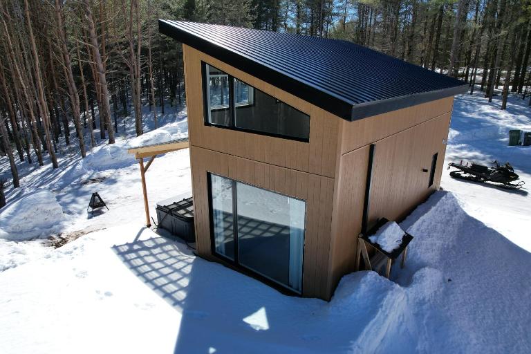 Vallée bras du Nord Jumeau #1 avec spa - Ferienwohnung Saint-Raymond