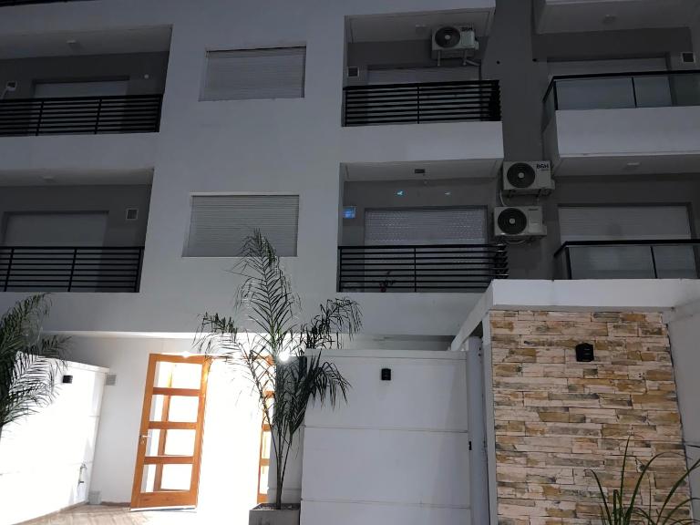 Mini holiday dpto , no fumar opción cochera,costo adicional - Chambres d'hôtes Rosario