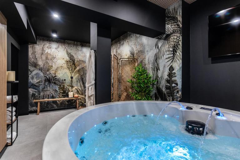 Ucieknij do luksusu: Villa Wola - Ferienwohnung Krakau