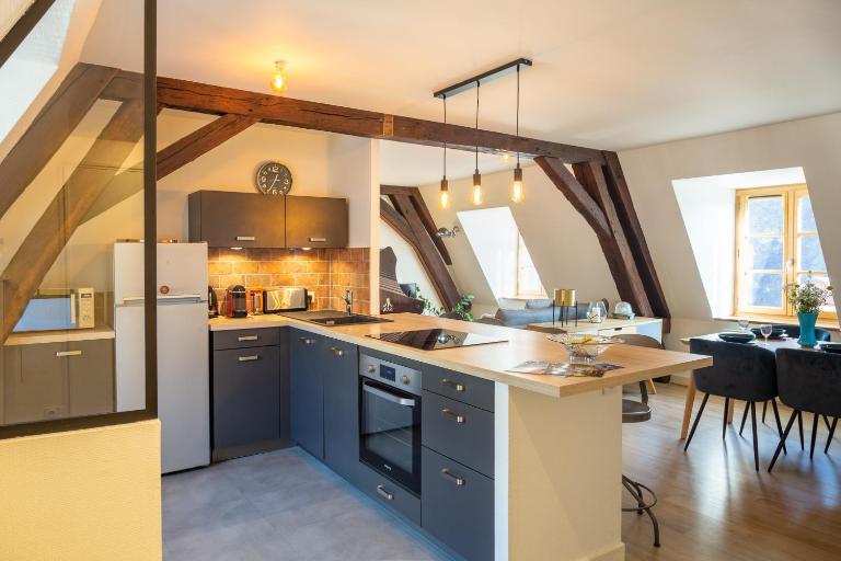 Happy Loft - Centre historique + parking privé - B&B Blois