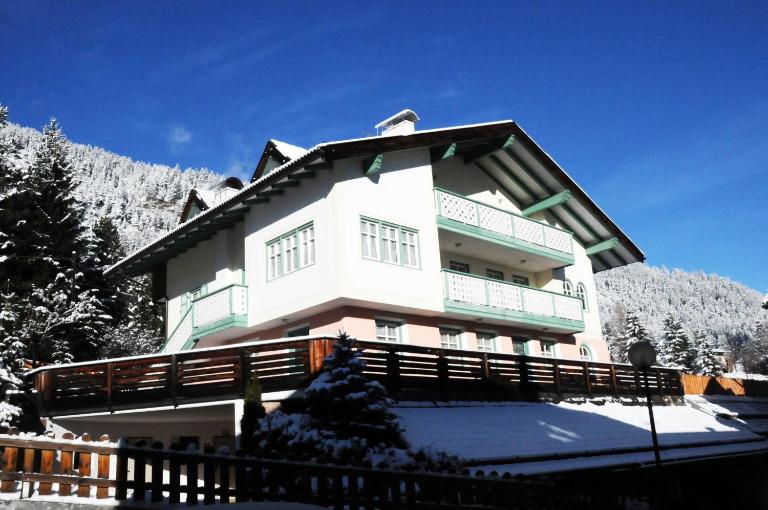 Casa Al Mesdì - B&B Pozza di Fassa