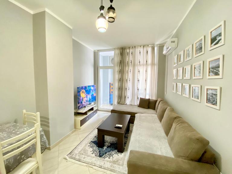 Tirana Stay Collection Komuna e Parisit Private Parking - Ferienwohnung Tirana