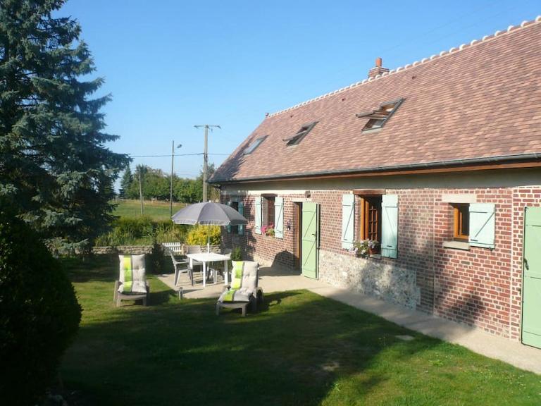 Les hortensias - Bed and Breakfast Guiseniers