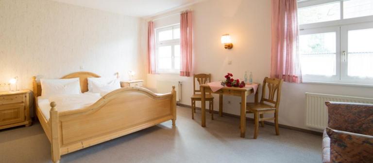 Landgasthof Post - B&B Röthenbach