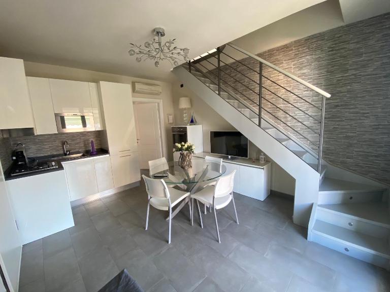 SOLUZIONE CASA - SEA LOA - Ferienwohnung Loano