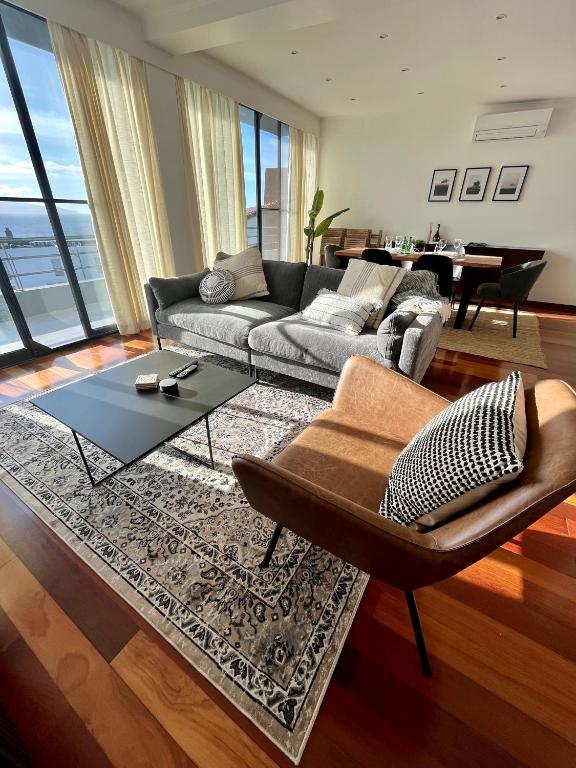 Ribeira Grande Ocean View Apartment - B&B Ribeira Grande