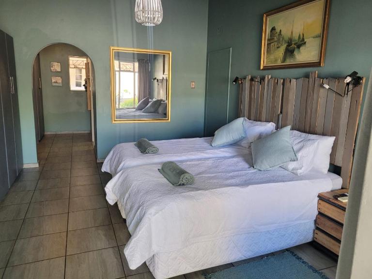 29B Zebra Street - InHimwe Guesthouse - B&B Polokwane