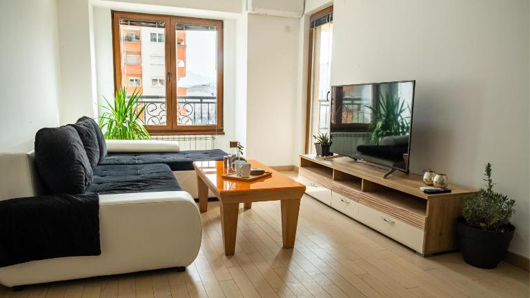 Daron Apartment - B&B Skopje