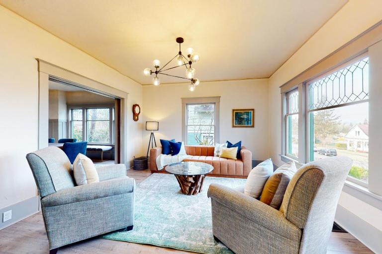 Tacoma Garden Hideaway - B&B Tacoma