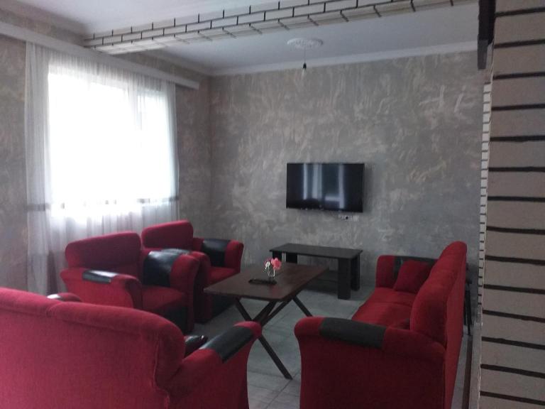 Family Hotel "Big House" - B&B Kobuleti