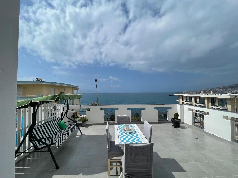 Villa Kostian - Chambres d'hôtes Saranda
