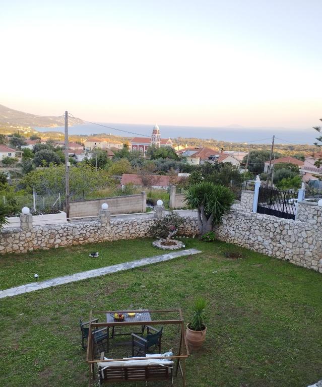 Lofos house - B&B Karavádhos