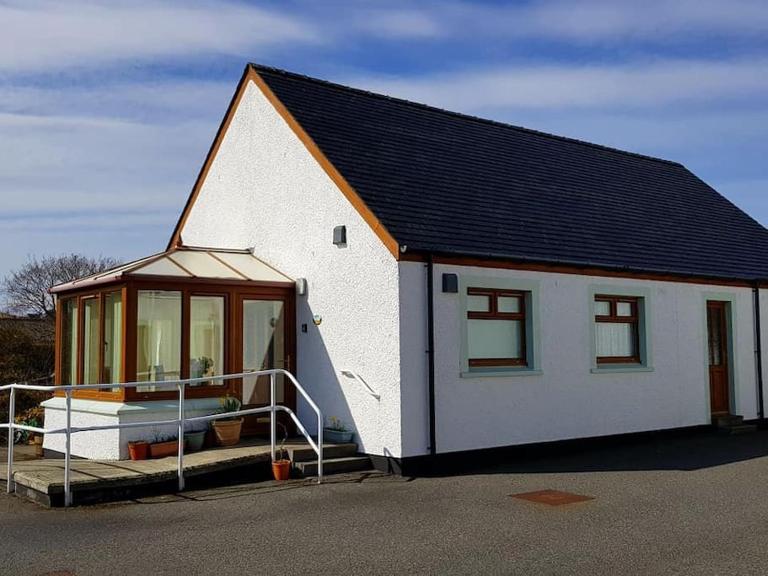 OneRavensLane - B&B Stornoway