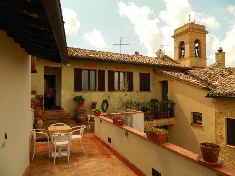 Palazzo Nanni - Chambres d'hôtes Montefalco