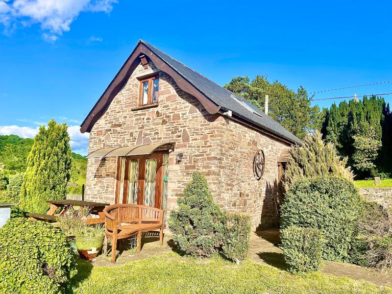 Cedar Barn - Ferienwohnung Llangwm