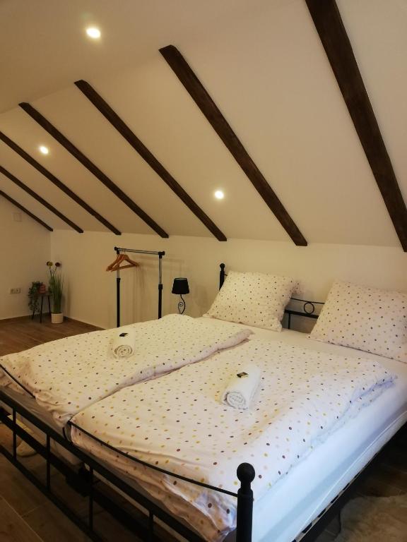 Kuća za odmor Kustura - B&B Ilok