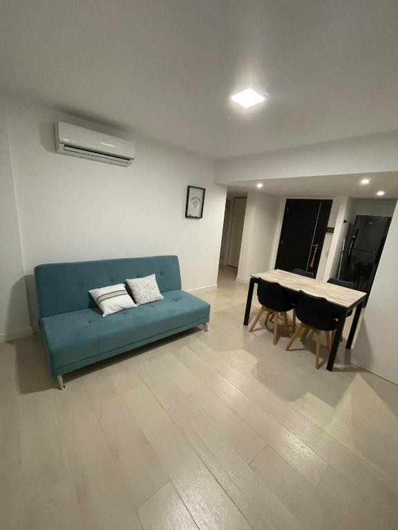 Nuevo Departamento de categoría de 2 ambientes con cochera, gimnasio, pileta climatizada y amenities premium en ROYAL PARK Mar del Plata, excelente ubicación a dos cuadras de la playa, para 4 PAX - B&B Mar del Plata