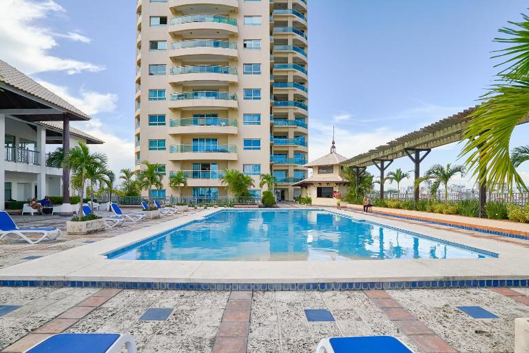 Exquisite Oceanfront Suite - Bed and Breakfast Ciudad Trujillo