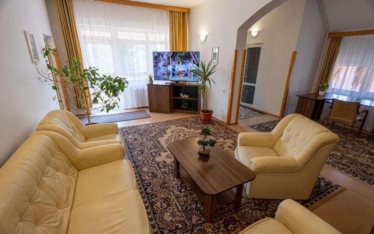 Pensiunea Eden - Chambres d'hôtes Sovata
