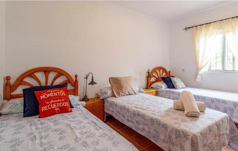 Almotaje, numero 3 - B&B Málaga