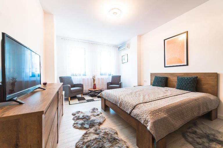 EVRA APARTMENTS - Ferienwohnung Recaş