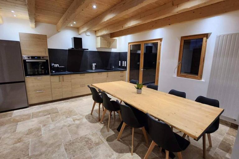 Domaine Le Manoir, bain nordique privé, vue Mont-Blanc - Bed and Breakfast Mercury