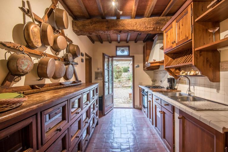 Agriturismo La Ferrozzola - B&B Castellina in Chianti