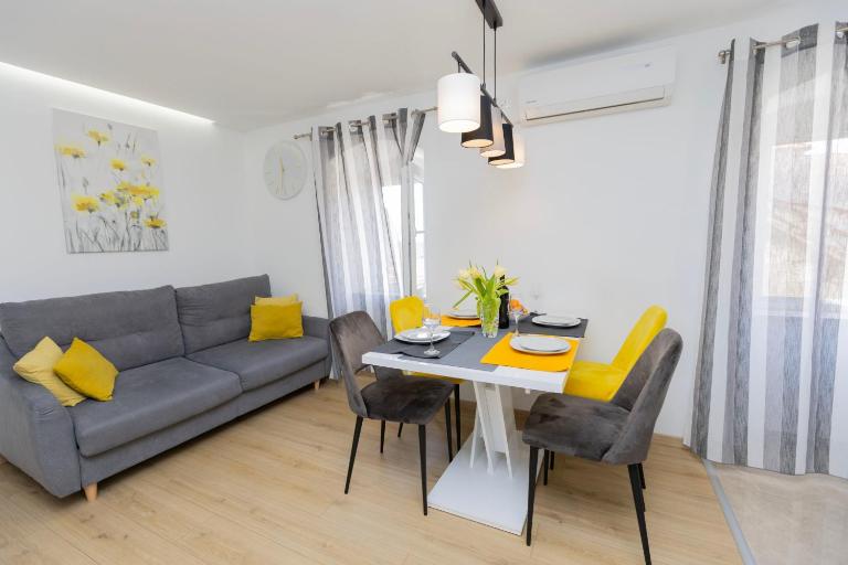 Modern cozy apartment Bonnie in center of Split. - B&B Split