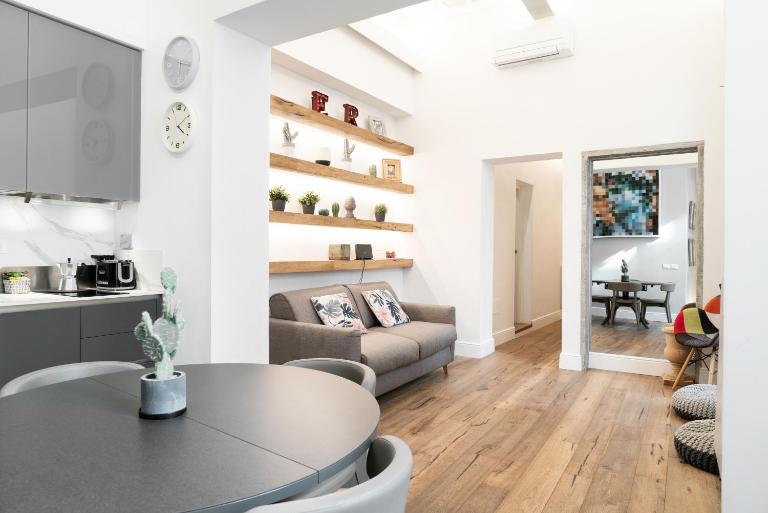 Luxury Apartment - San Pancrazio, Florence - Chambres d'hôtes Florence