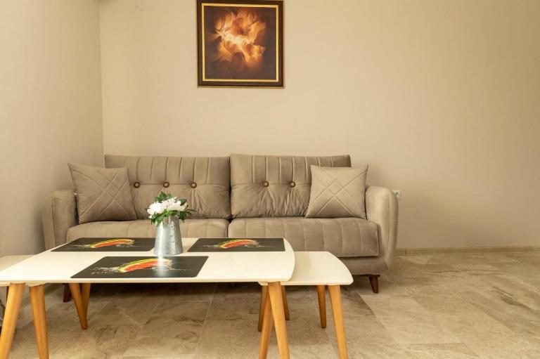 Old Town Apartment 3 with Free Private Parking - B&B Filippopoli