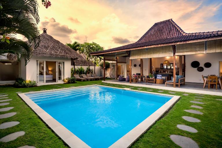 Villa Nakal by Alfred in Bali - B&B Seminyak
