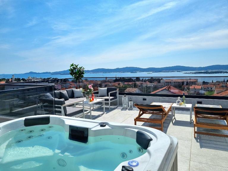 SEAVIEW - B&B Sv. Filipi i Jakov
