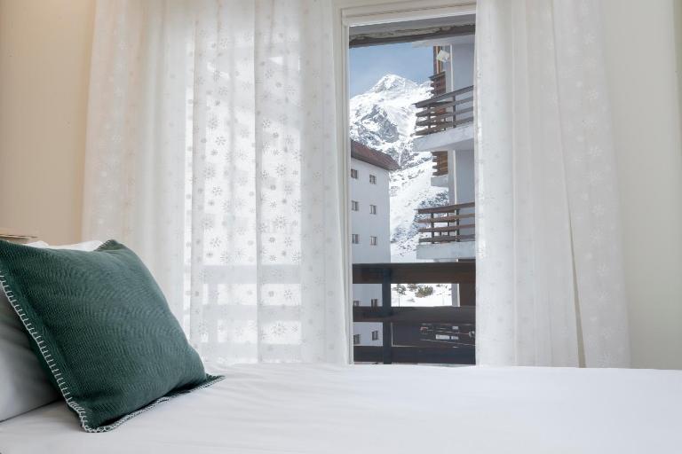HelloCHALET - Croix du Cervin - 150mt from Cretaz chairlift, central living - B&B Cervinia