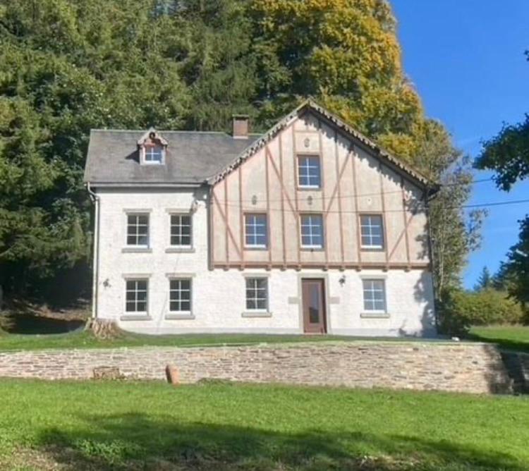 La Futaie de Chabrehez- maison typique ardennaise - Bed and Breakfast Houffalize