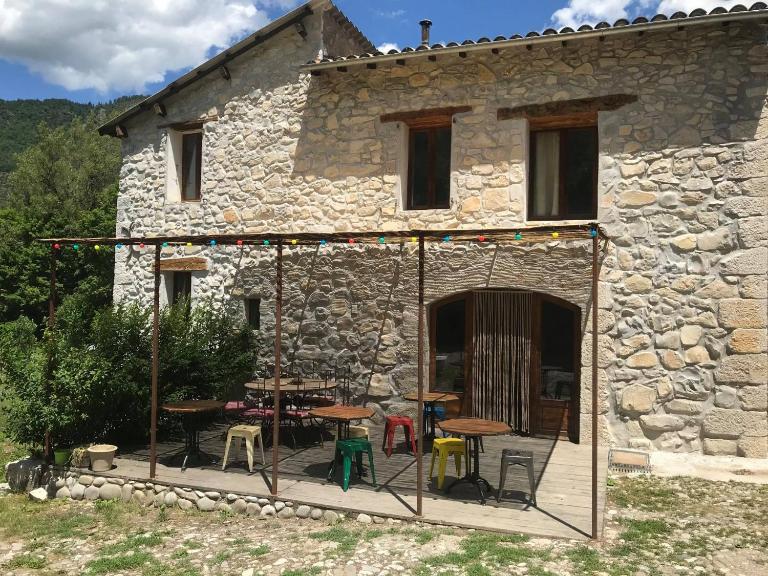 Gîte d'étape Bastide Petra Castellana Verdon - B&B Castellane