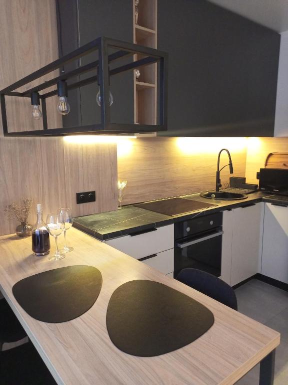 New loft style apartment - Ferienwohnung Uschhorod