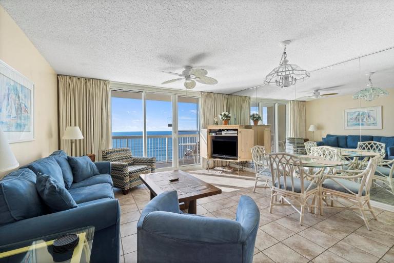 Pelican Beach 1910 by Pelican Beach Management - Bed and Breakfast Destin