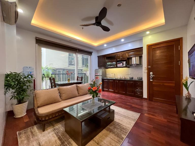 NINE HOUSING 535 Kim Ma - B&B Hanoi