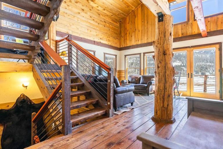 Alma Cabin 30 Mins to Breckenridge - Hot Tub - Game Room - Workstation - Starlink WiFi - B&B Alma