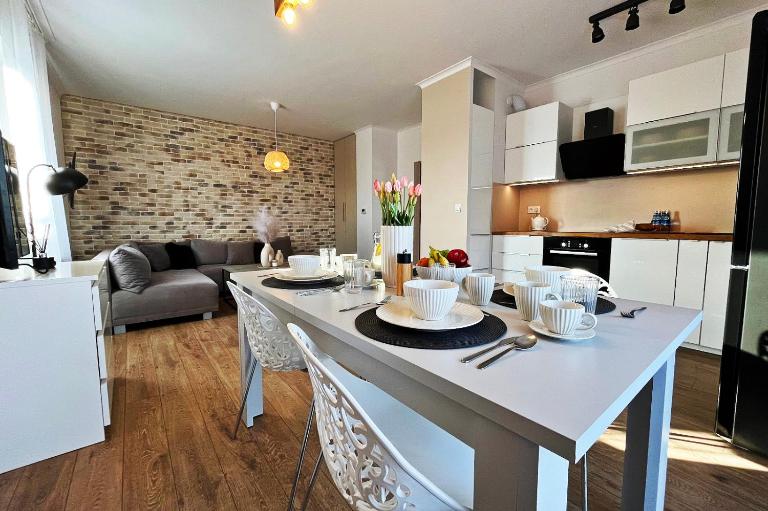 HARMONY Apartment - Zator Energylandia - Bed and Breakfast Zator