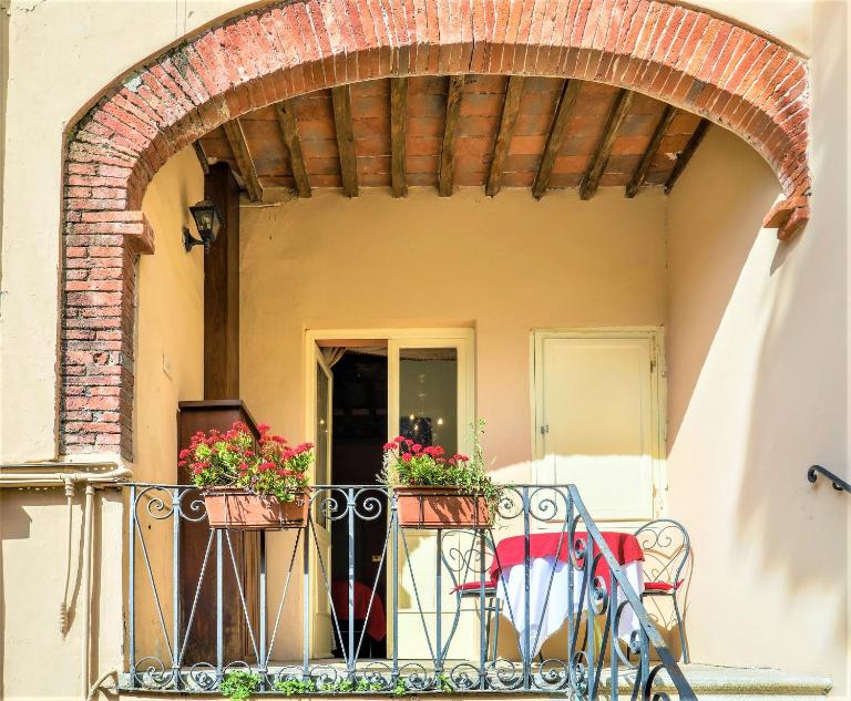 Antica Residenza Santa Chiara -City Center - Ferienwohnung Lucca